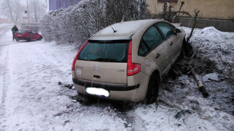Dopravní nehoda Prachovice 8.3.2016 002